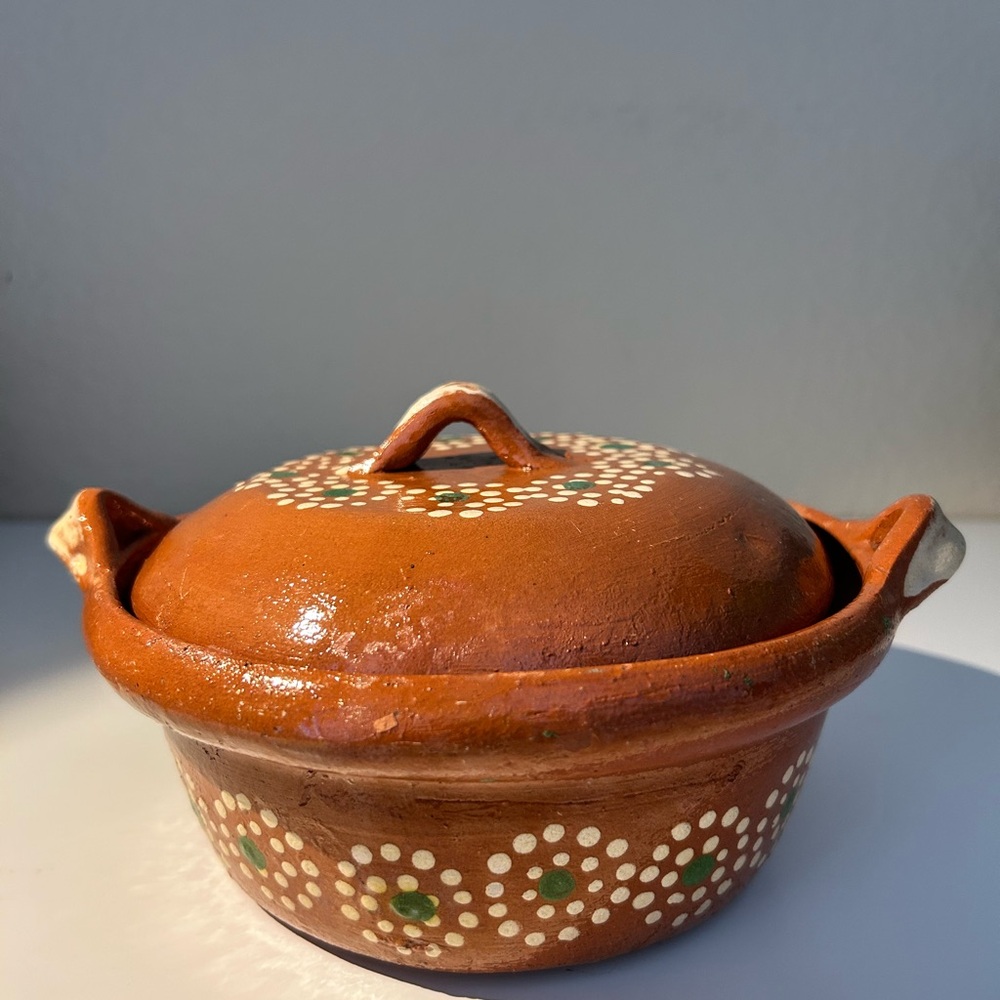 Handcrafted Terracotta Pots with Lids (6)